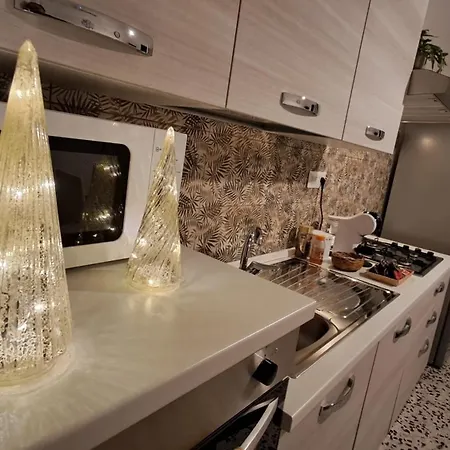 Appartement Giomari House